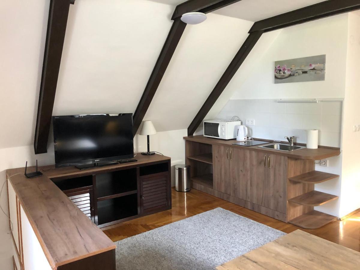 Echo Apartman Tihany Εξωτερικό φωτογραφία