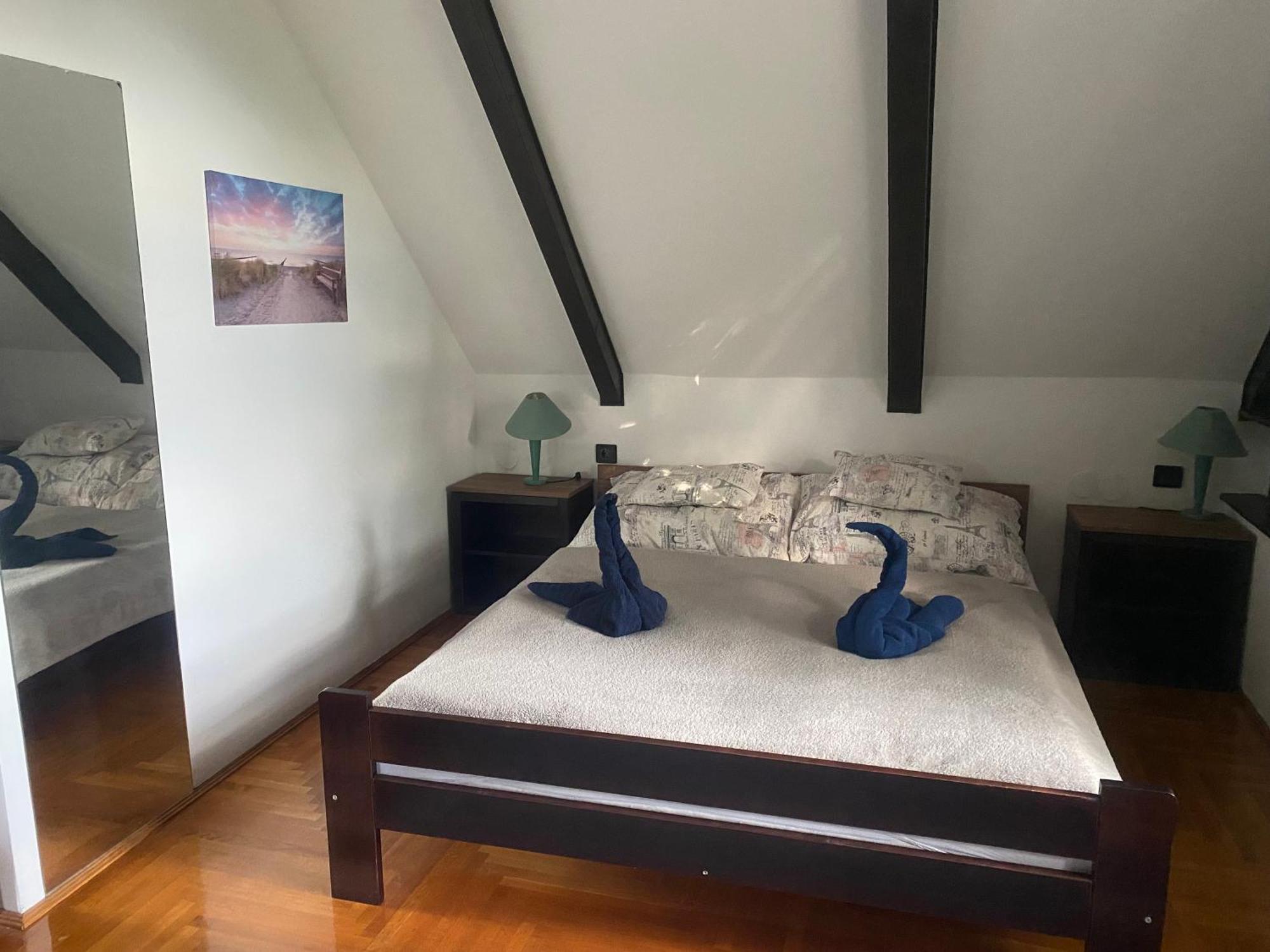 Echo Apartman Tihany Εξωτερικό φωτογραφία